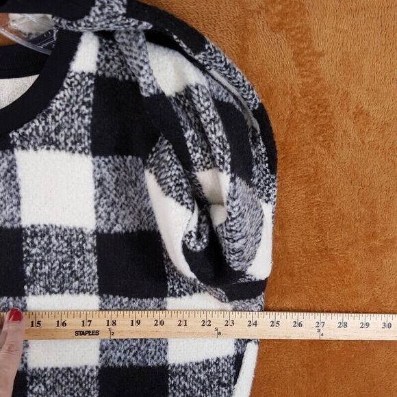 JOA LOS ANGELES Womens Sweater Small Black White Gingham Plaid Wool Revolve - Picture 4 of 7